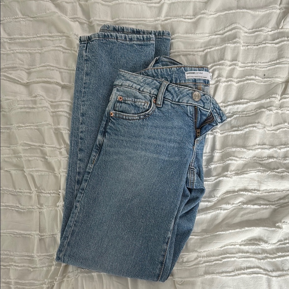 Garage low rise straight blue denim Jeans